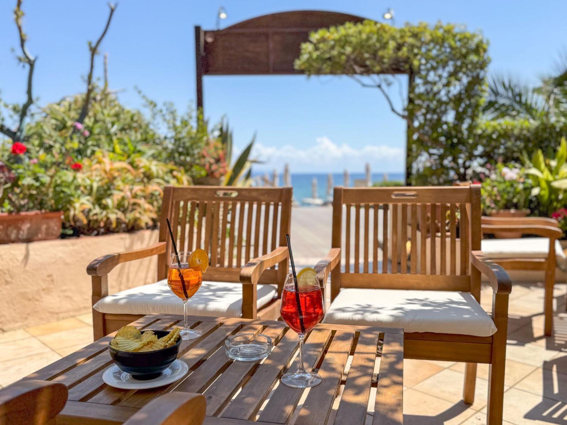 Hotel Villa Rodriguez Каполивери Екстериор снимка