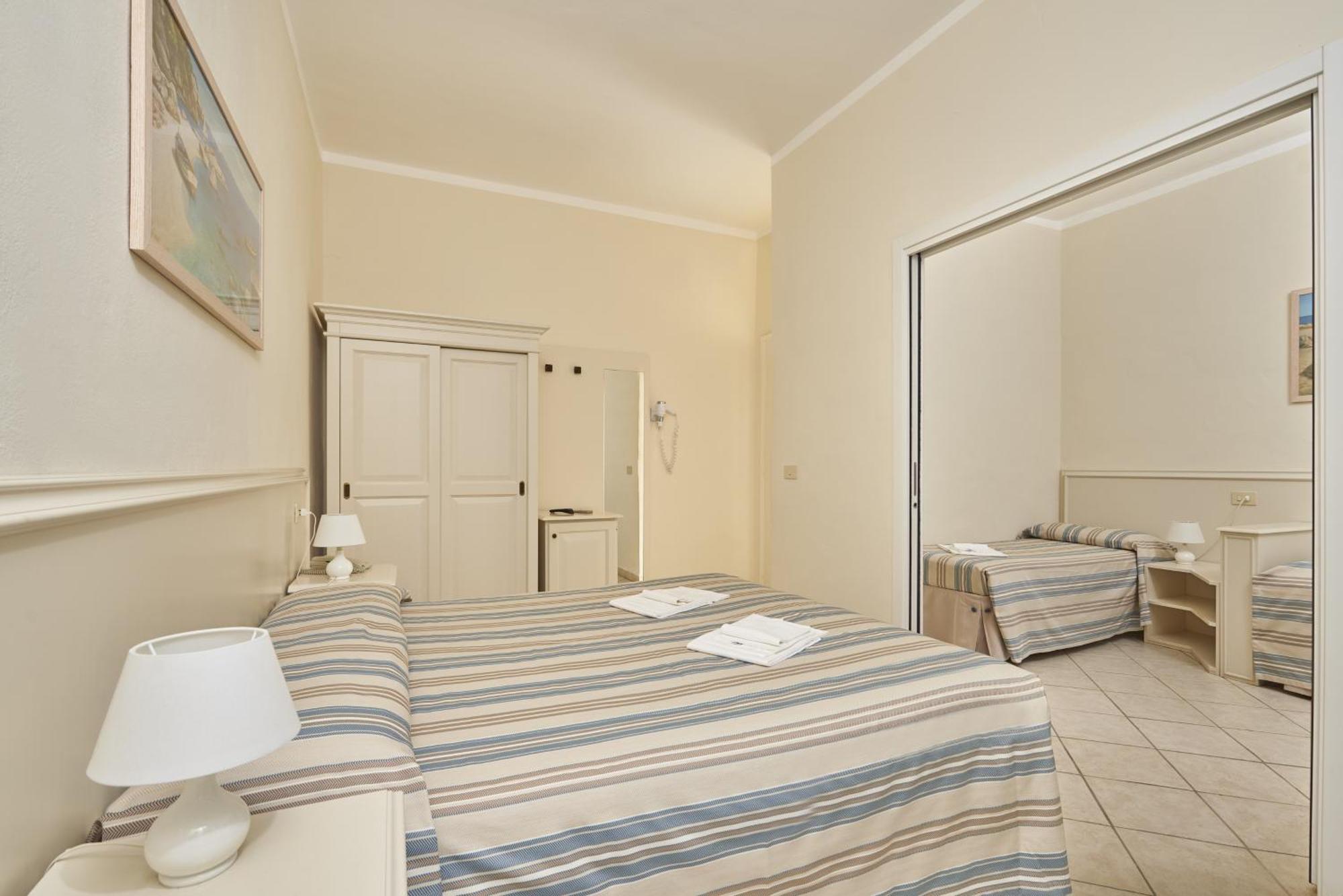 Hotel Villa Rodriguez Каполивери Екстериор снимка