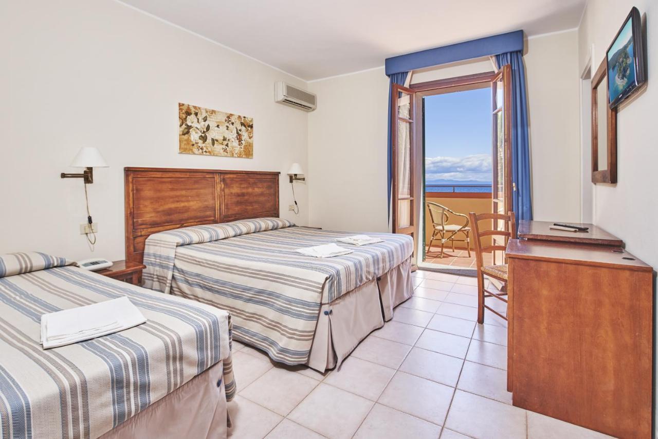 Hotel Villa Rodriguez Каполивери Екстериор снимка